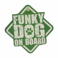 Ambientador para coche Funky Dog Pino con ventosa